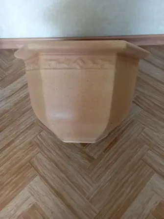 Горшок керамика ,для цветов Макеевка