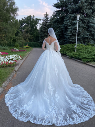 Королевское свадебное платье Донецк