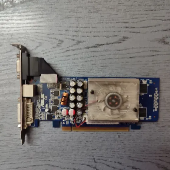 Видеокарта Asus GF 8400GS (DDR2 256mb, шина 64b) Донецк