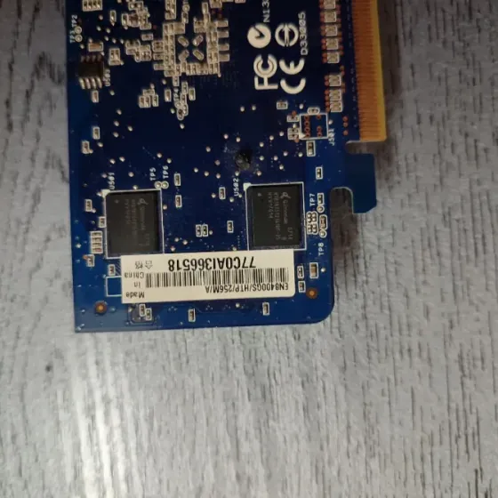 Видеокарта Asus GF 8400GS (DDR2 256mb, шина 64b) Донецк