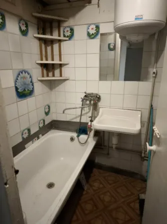 Продается 3-комнатная квартира в Центральном районе Мариуполь