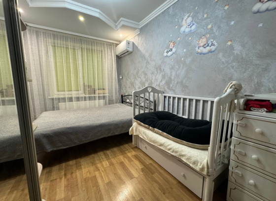 Продам 4-ком. квартиру в Ленинском районе города Донецк, ориентир, Гражданский переулок, Донецк