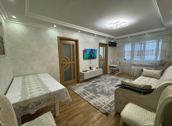 Продам 4-ком. квартиру в Ленинском районе города Донецк, ориентир, Гражданский переулок, Донецк