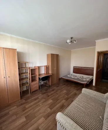 Сдам срочно квартиру на маяке, цена снижена Донецк