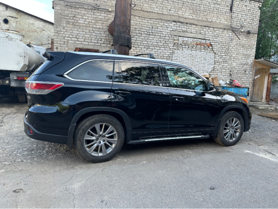 Продам Toyota Highlander Донецк