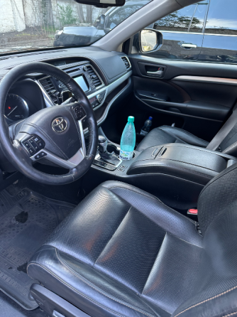 Продам Toyota Highlander Донецк