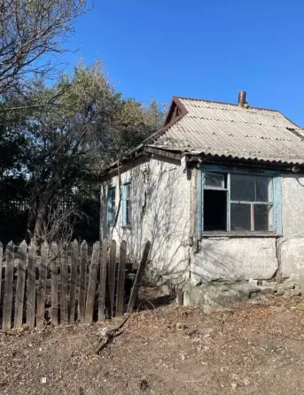 Ветхое строение в Моспино, ул. Маяковского, участок 12 соток Донецк