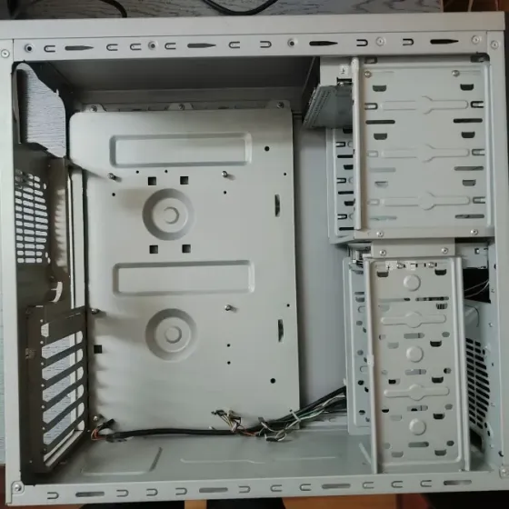 Корпус компьютерный ATX Донецк