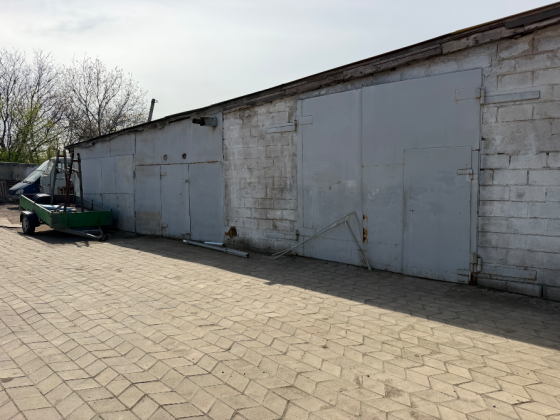 Продается коммерческая недвижимость, 250м. кв. , склады,, хостел, офисы площадь Свободы Донецк