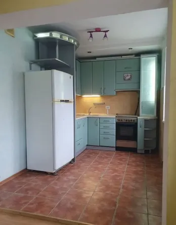 Продам 4 ком. кв. Донецк