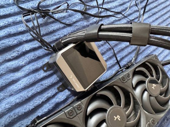 Система охлаждения DEEPCOOL MYSTIQUE 360 ARGB черная Донецк