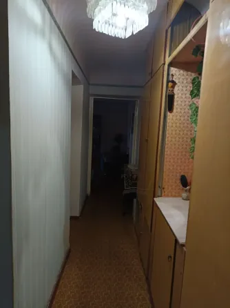 Продам квартиру Зугрэс