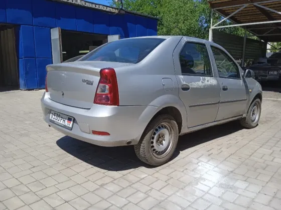 Рено Логан 1, 2010 года 1,6 л. Макеевка