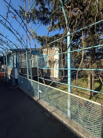 Продается уютный дом в пригороде Мариуполя, в поселке Сартана. Мариуполь