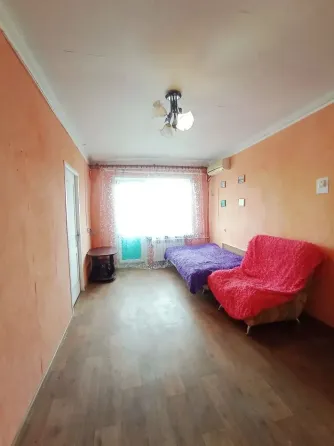 Продаётся  3-х комнатная квартира. Мариуполь