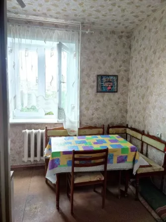 Продам 3ком Щетинина 33 Донецк