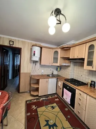Сдам двухкомнатную квартиру 46 м2 на длительный срок, 9 из 9 этажей Мариуполь
