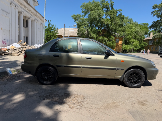 Продам lanos Донецк