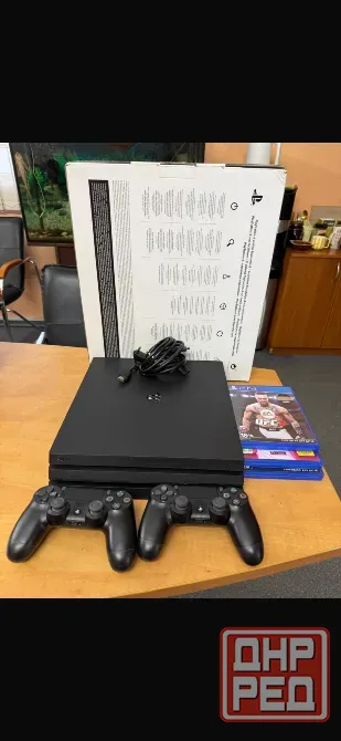 Sony playstation 4 pro 1TB Донецк - изображение 3