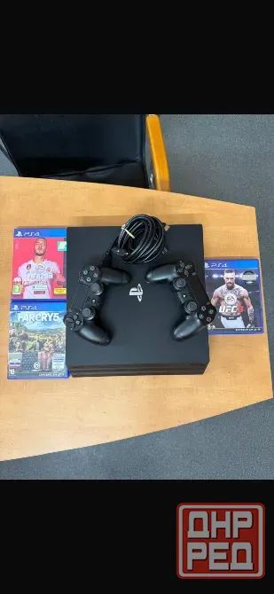Sony playstation 4 pro 1TB Донецк - изображение 2