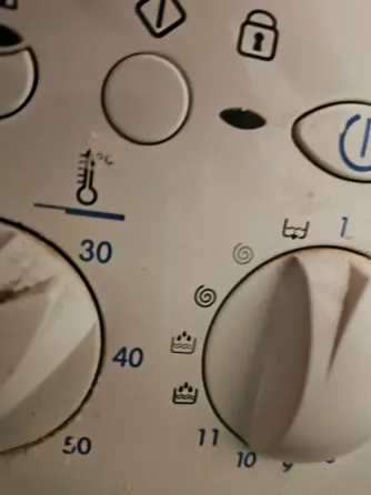 Продаю стиральную машинку Indesit в Киевском районе, Рынок Маяк, Самовывоз Донецк