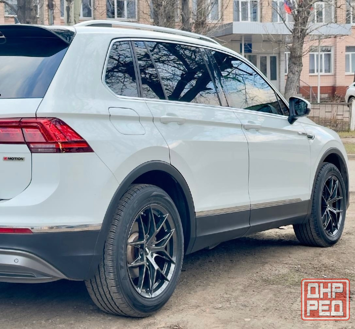 Volkswagen Tiguan 2019 год Официальный весь в родной краске пробег 58 тыс км родной Донецк - изображение 2