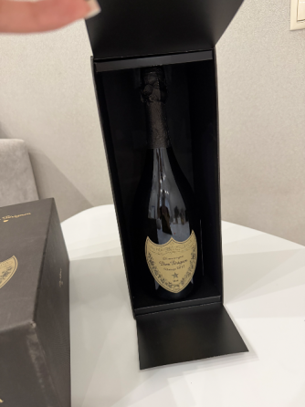 Шампанское Dom Perignon Донецк