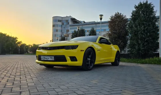 Chevrolet Camaro RS Донецк