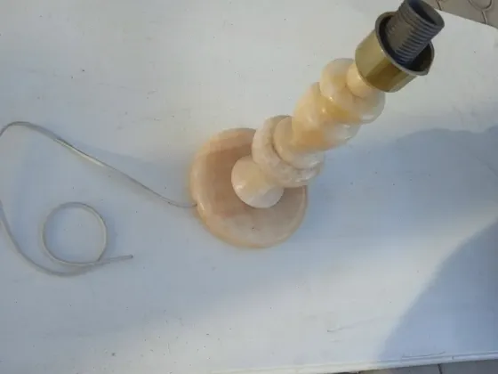 Лампа из оникса Макеевка