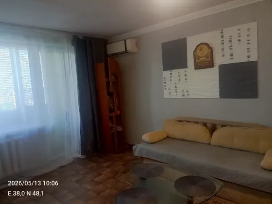 сдам посуточно 1 к кв с ремонтом и водой бесперебойно 4500р торг Макеевка