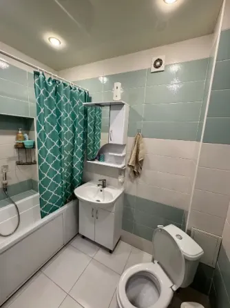 2-ая комнатная квартира в Калининском р-не, улица Овнатаняна, 30 Донецк