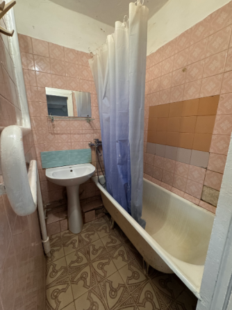 Продам 3х комн. квартиру Крытый рынок Донецк