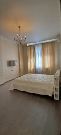 Продам 3-х комн 120 м² в Новострое, Жк Замковый. Кирпичный дом. Паркинг. Охрана. Закрытая территория Донецк