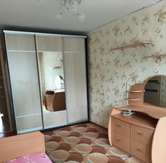 Сдается 2комнатная квартира в Кировском районе (52кв.м 3/9 этаж) Донецк