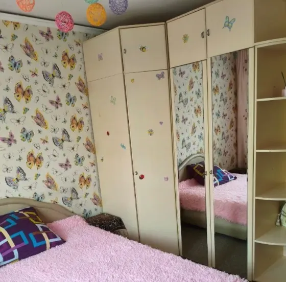 Сдается 2комнатная квартира в Кировском районе (52кв.м 3/9 этаж) Донецк