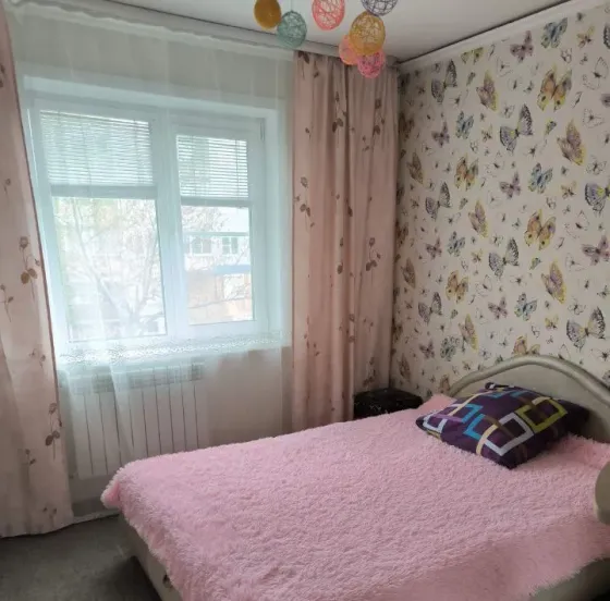Сдается 2комнатная квартира в Кировском районе (52кв.м 3/9 этаж) Донецк