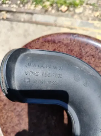Патрубок с датчиком Mercedes Benz w168 Донецк