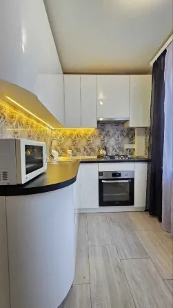 Сдам в аренду двухкомнатную квартиру, Киевский район, ориентир Донбасс Арена Донецк