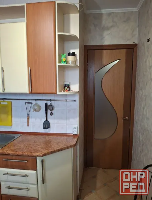 Сдаётся чистая уютная 1 комнатная квартира в Ленинском районе, улица Куйбышева Донецк - изображение 2
