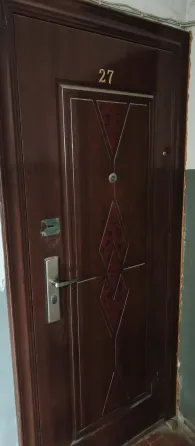 2-комнатная квартира г. Зугрэс Зугрэс