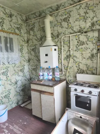 Продаётся 1 ком кв-ра Больничный городок пос. Ханженково Макеевка