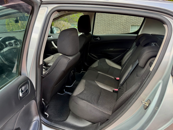 Peugeot пежo 308 автомат, родной пробег, без дтп Донецк