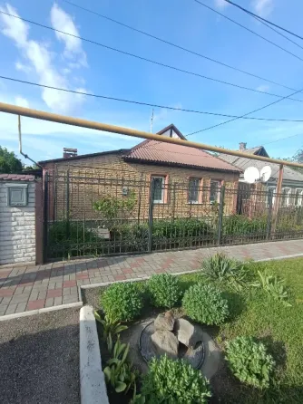 Продам шикарный дом 4-х комнатный Донецк