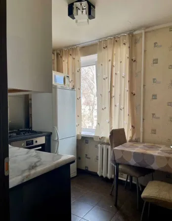 Сдается двухкомнатная квартира в Ленинском районе Донецк