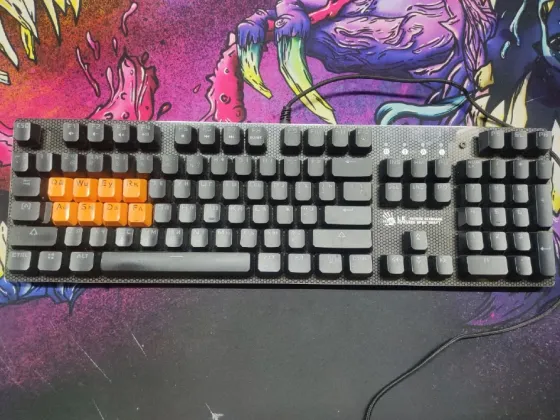 Продам клавиатуру Bloody B810R Донецк