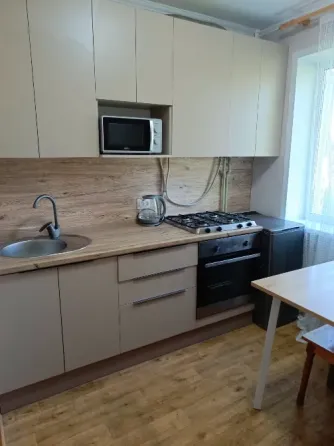Сдам квартиру Мариуполь