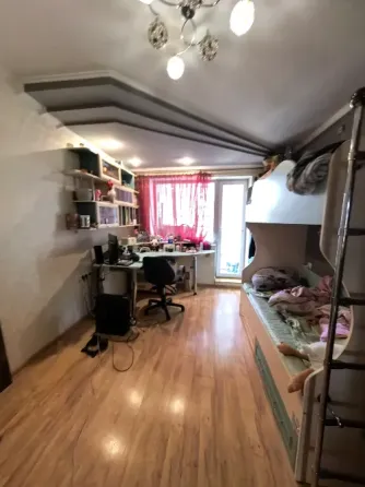 Продам 3х комн квартиру, мкр Восточный Мариуполь