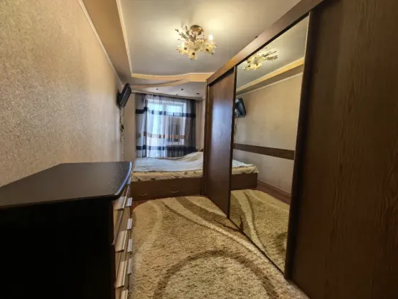 Продам 3х комн квартиру, мкр Восточный Мариуполь