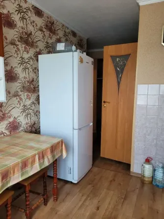 Ехать в офис не нужно!Реальная кв!Сдам 3к кв в Куйбышевском районе.Магистральный.вода по графику.ан Донецк