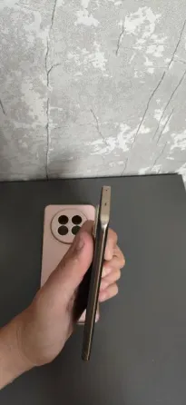 Продажа телефона, Realme 13 Pro +5g 12/512 Енакиево